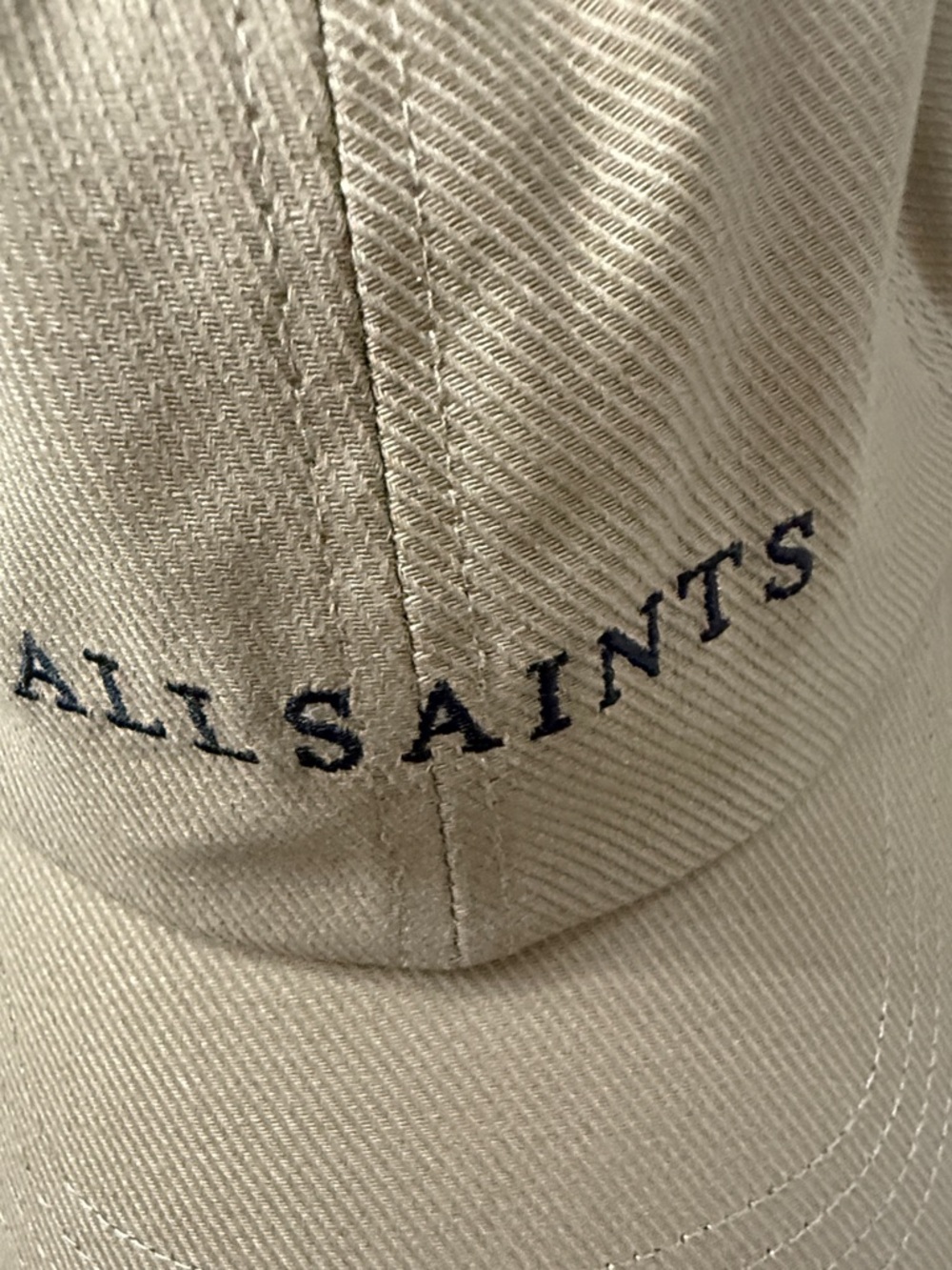 All Saints Beige Baseball Cap with Navy Embroidered Logo.. nwt ..authentic
Men’s - Picture 3 of 8